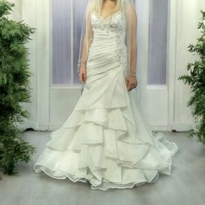 NEW Sophia Tolli White Wedding Dress